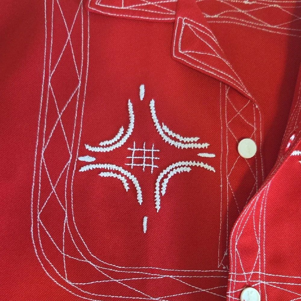 Red Embroidered Button-Front Tunic - Picture 4 of 5